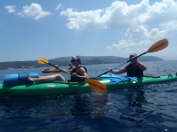 kayak-okolo-ostrov-amuliani-x-club-teambuilding-bg-2-1
